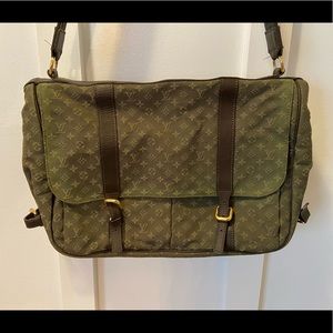 Like new Louis Vuitton Sac Maman diaper bag.